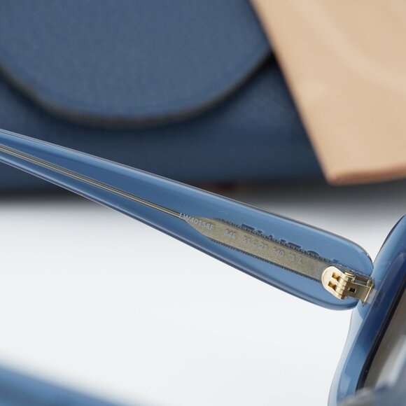 Loewe LW40158F 84E Rectangle Sunglasses – Blue\\Brown main image 5